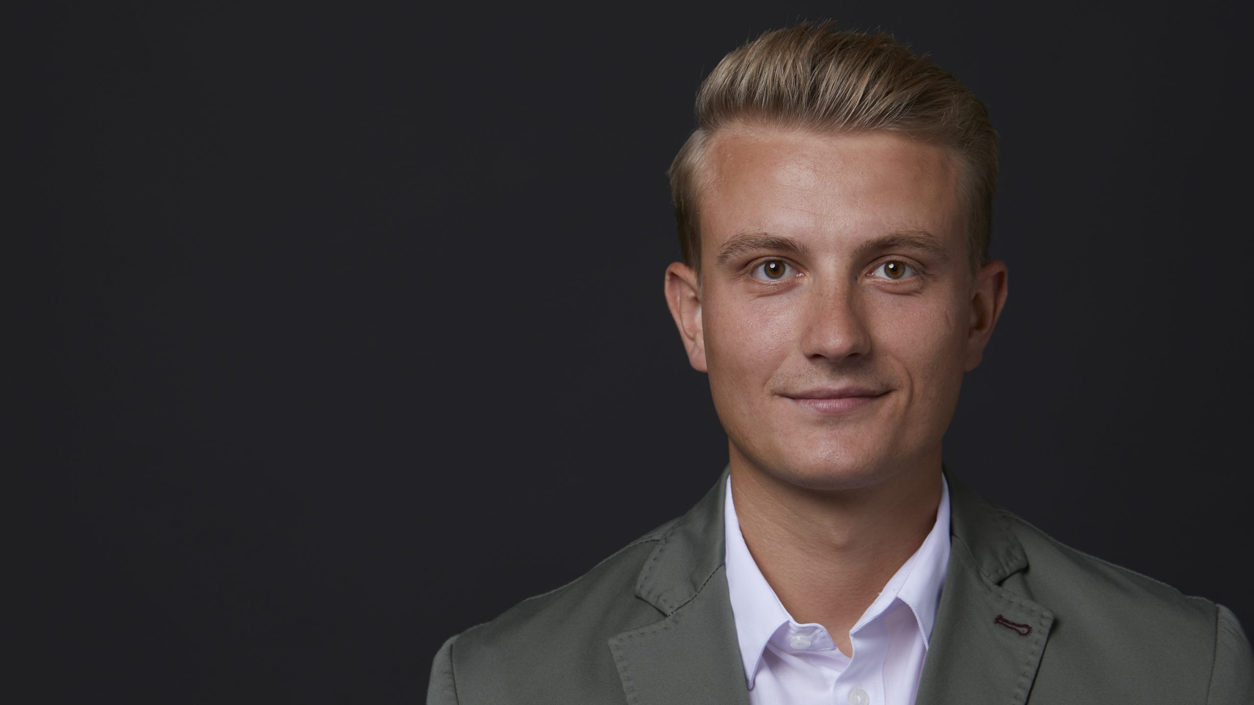  
						Alexander Baumann						